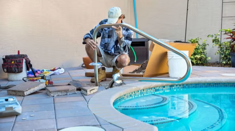 7 Tips for Working Effectively with Your Pool Builder